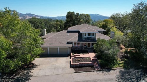 4614 Sullivan Way, Santa Rosa, CA 95409-4222