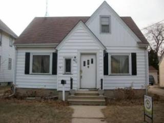 6822 22nd Ave, Kenosha, WI 53143-1224