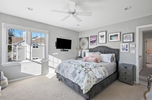 28 Brookridge Ct, Rye Brook NY  10573-3436 exterior