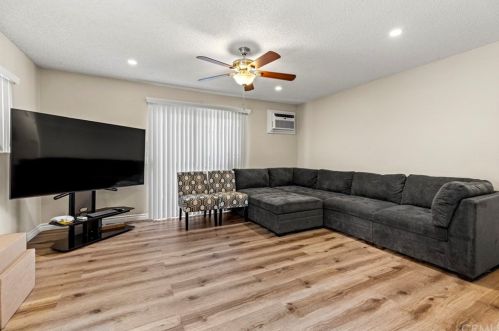 13032 Newhope St, Garden Grove CA  92843-1456 exterior