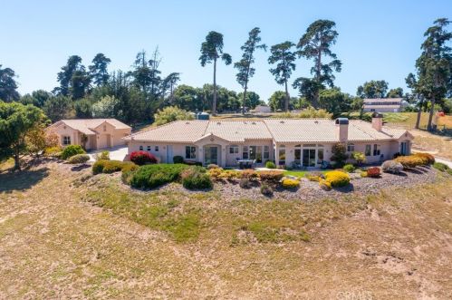 230 Phelan Ranch Way, Pismo Beach CA  93420-5525 exterior