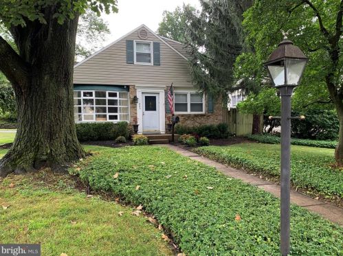 245 Buckboard Rd, Willow Grove PA  19090-1501 exterior