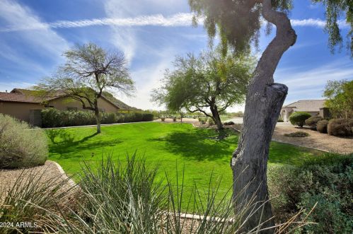 4109 Escuda Dr, Glendale AZ  85308-7410 exterior