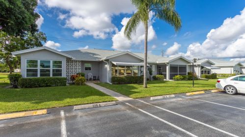14549 Canalview Dr, Delray Beach, FL 33484-3769