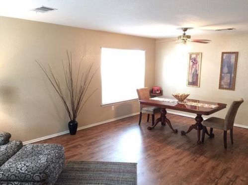 13117 Lofton Cliff Dr, Del Valle, TX 78617-5746