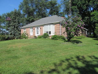 1995 Eloise Cir, Hartville, OH 44632-9437