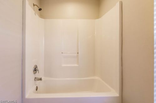 305 25th Ave, Cape Coral FL  33993-7577 exterior