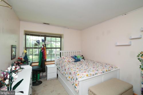 108 Ashton Ct, West Deptford NJ  08051-2001 exterior