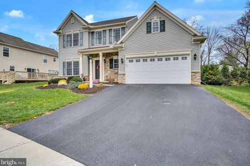 13 Easy St, Navy Sup Dpt, PA 17050-5286
