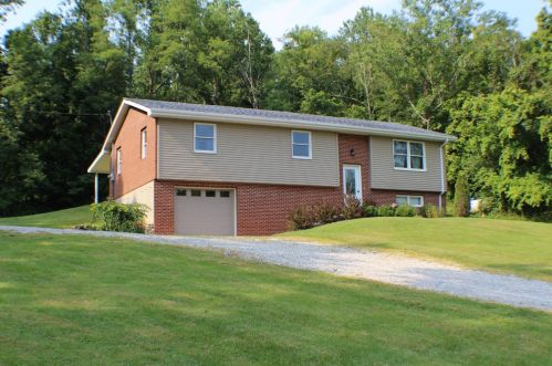 5027 County Road 300, Farmers Retreat, IN 47018-9281