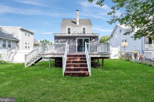 320 Maple Ave, Camden NJ  08109-2622 exterior