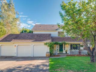 14805 Michael Ct, Sherwood, OR 97140-7015