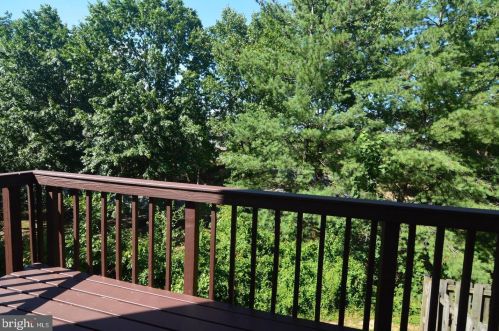 2620 Miranda Ct, Woodbridge VA  22191-5143 exterior