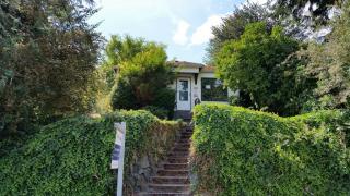 229 Cambrian Ave, Bremerton, WA 98312-4101