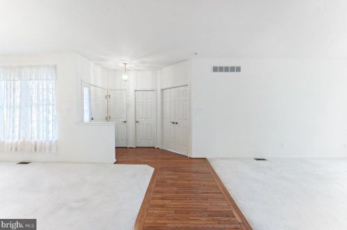 808 Phipps Woods Ct, Glen Mills PA  19342-2243 exterior