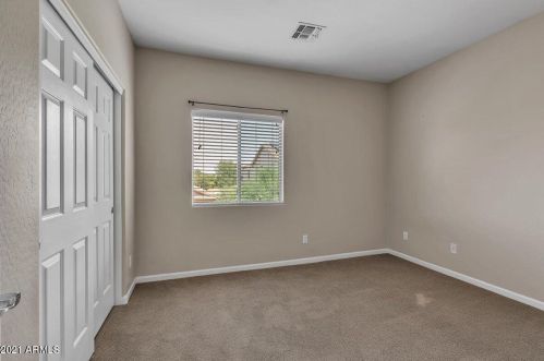 3037 Sunnyvale Ave, Gilbert AZ  85295-7659 exterior