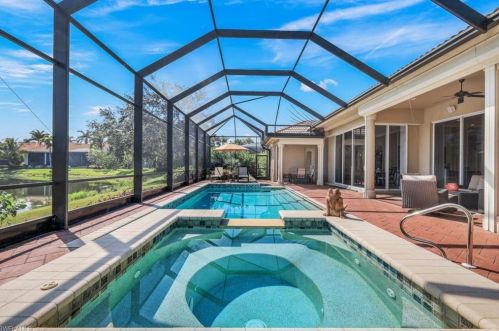 10570 Glen Lakes Dr, Bonita Springs, FL 34135-7238