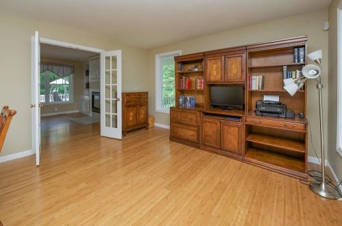 15 Coventry Ln, Salem NH 03079-1369 exterior