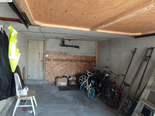 4507 Ellen St, Oakland CA  94601-4728 exterior