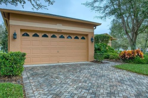 18704 Grand Club Dr, Port Richey, FL 34667-5712