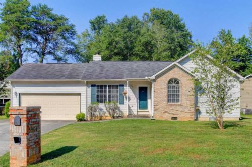 5908 Wichita Dr, Knoxville, TN 37921-3898