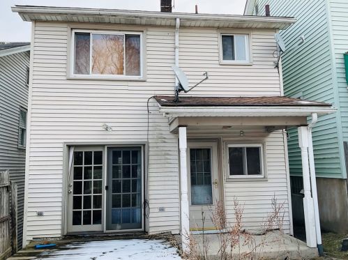 1806 Powers St, Mckeesport PA  15132-5149 exterior