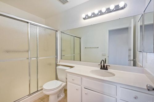 19390 White Birch Ct, Lake Elsinore CA  92530-6374 exterior