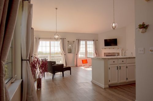 774 Geneva National Ave, Lake Geneva, WI 53147-4818