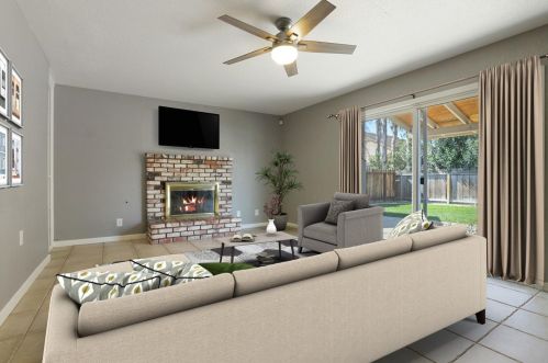 696 Tahoe St, Manteca CA  95337-6853 exterior