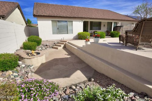 4109 Escuda Dr, Glendale AZ  85308-7410 exterior