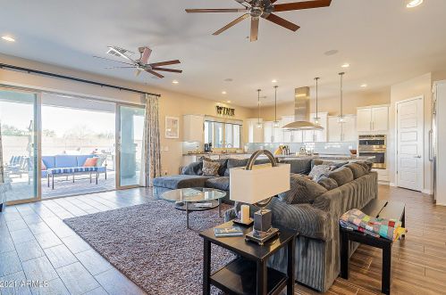 5761 Fawn Ave, Gilbert AZ  85298-0849 exterior