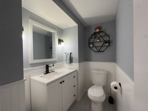 39 Bluestone Dr, Nashua NH  03060-6824 exterior