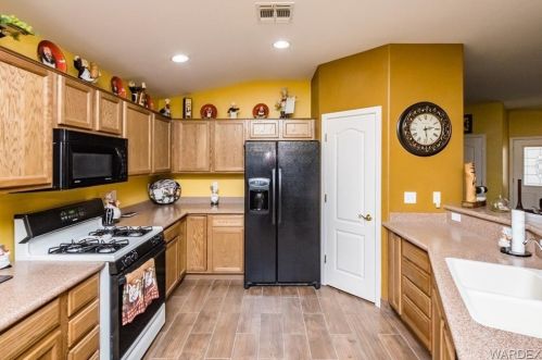 2446 Highland Trl, Bullhead City AZ  86442-8756 exterior