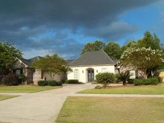 6244 Summerlin Dr, Zachary, LA 70791-2672