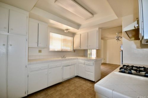 8525 Crystal Ave, Riverside CA  92504-2810 exterior