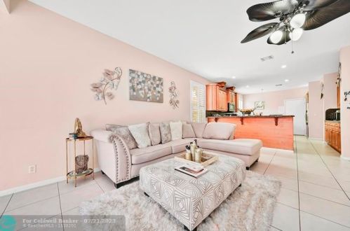 1578 191st Ave, Hollywood FL  33029-6149 exterior