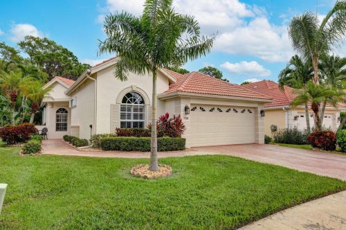 750 Munjack Cir, Fort Pierce, FL 34986-3455