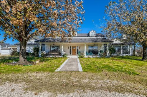 1040 Brush Creek Rd, Argyle TX  76226 exterior