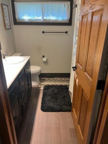 4049 Maple Grove Dr, Hubertus WI  53033-9716 exterior