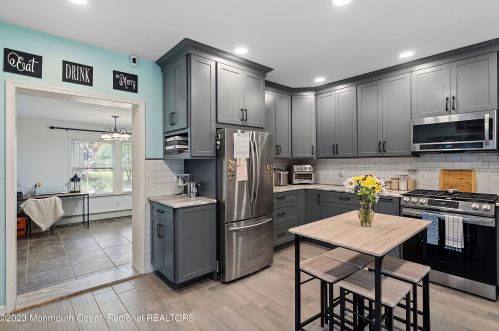 17 Murdock Pl, Jackson Twp, NJ 08527-2906