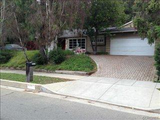 4050 Hayvenhurst Ave, Van Nuys, CA 91436-3850