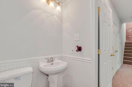 142 Laurel Trl, Swedesboro NJ  08085-4074 exterior