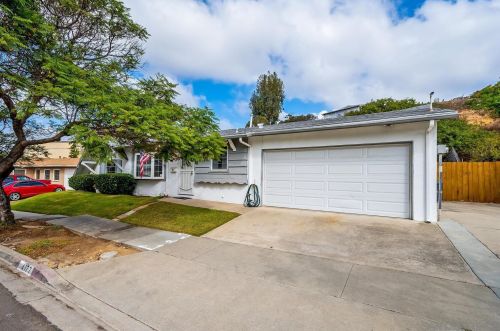 4177 Aragon Dr, San Diego, CA 92115-6831