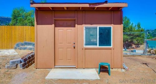 8968 Rocket Ridge Rd, Lakeside CA  92040-4925 exterior