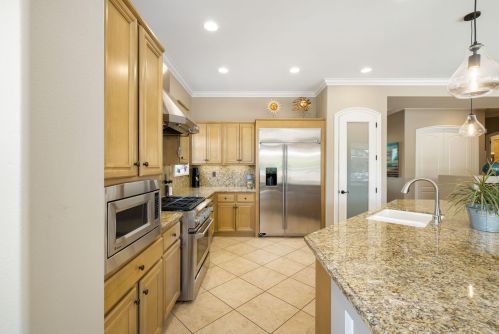 81450 Moonstone Ct, La Quinta CA  92253-8244 exterior