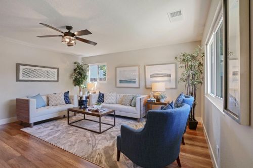 118 Coral Dr, Woodland, CA 95695-2905