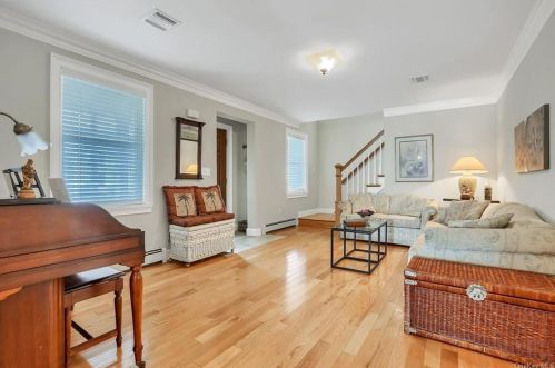 22 Andrews St, Cornwall Hud, NY 12520-1102