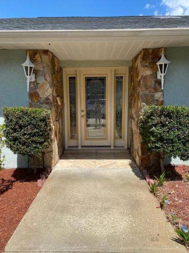 18523 30th St, Lutz, FL 33559-3902