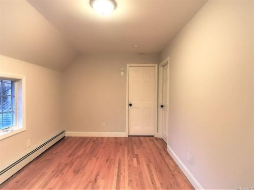 57 Lk Dr, Greenwood Lake NY  10925-2713 exterior