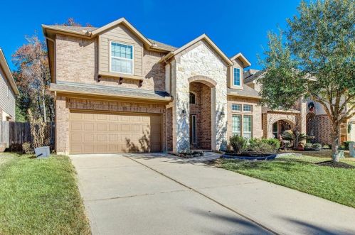 2414 Garden Falls Dr, Conroe TX  77384-2121 exterior